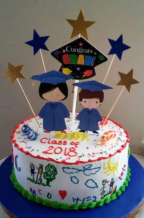 Preschool graduation cake decorations Preschool Graduation Cake Ideas, Kindergarten Graduation Cakes, Preschool Graduation Cake, Kindergarten Graduation Cake, Simple Graduation Cakes, Kindergarden Graduation, Preschool Graduation Party, Graduation Cake Designs, Pirate Ship Cakes