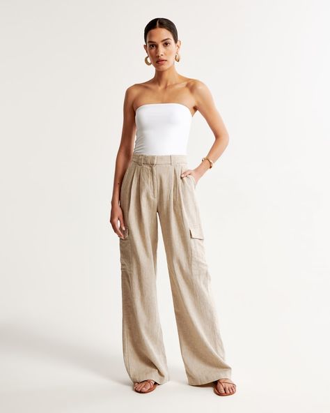 Women's Linen-Blend Tailored Ultra Wide-Leg Cargo Pant | Women's New Arrivals | Abercrombie.com Linen Cargo Pants, Muslim Evening Dresses, Dama Dresses, Womens Clothing Patterns, Dress Party Night, Gown Plus Size, Classic Style Women, Graduation Outfit, Loose Outfit