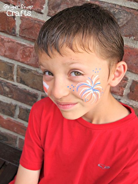 4th of July Face Painting with People Paint  - doesn't rub off on your hands and comes off with soap and water! Amazing! Face Paint For Kids, Crafts 4th Of July, 4th Of July Face Paint, July Face Paint, Mime Face Paint, Paint For Kids, Fourth Of July Crafts For Kids, Homemade Face Paints, Recipes Using Bananas