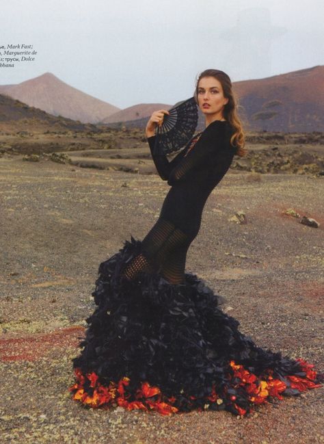 Andreea Diaconu - MODELWERK Spanish Fashion, Flamenco Dancers, Matador, Inspired Fashion, Spanish Style, Inspired Dress, Fashion Pictures, Volcano, Star Fashion