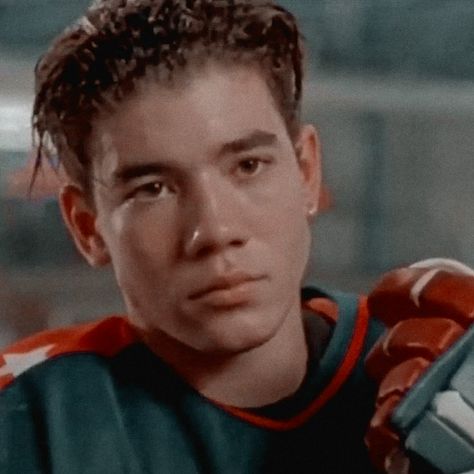 Aaron Lohr 90s, Dean Portman Mighty Ducks, Aaron Lohr, Dean Portman, Bash Brothers, Fulton Reed, Attractive Actors, D2 The Mighty Ducks, Charlie Conway