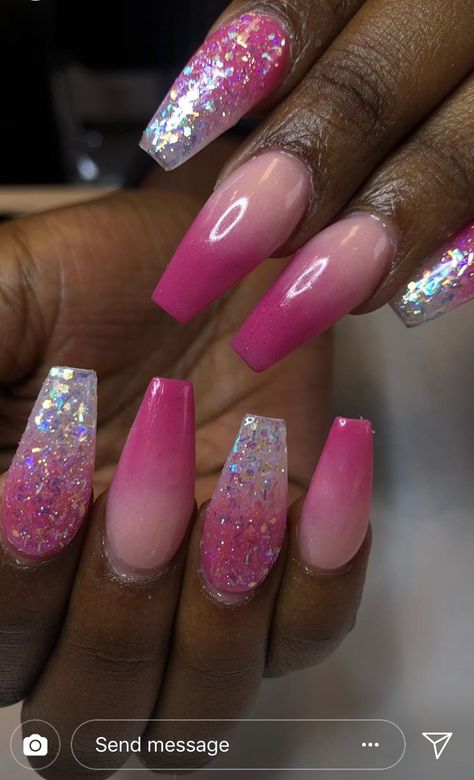 Marriage Nails Art Designs, Magenta Nails Design, Pink Ombre Nails Glitter, Umbre Nails, Kingdom Marriage, Valentine Cupcakes, June Nails, Sugar Nails, Chrome Nails Designs