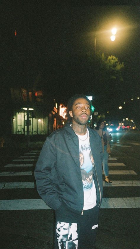 brent Brent Faiyaz Aesthetic Wallpaper, Brent Faiyaz Aesthetic, Baby Brent, Brent Faiyaz, Street Fashion Photography, Instagram Photo Inspiration, Black Culture, The Villain