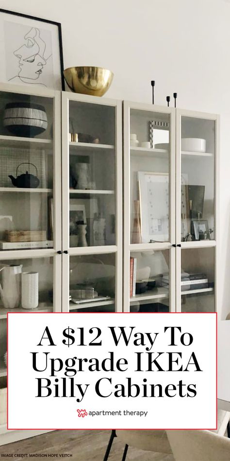 Ikea Glass Cabinet, Vitrine Ikea, Ikea Decor Hacks, Billy Ikea, Ikea Cabinet, Billy Bookcase Hack, Glass Bookcase, Ikea Billy Bookcase Hack, Ikea Bookcase