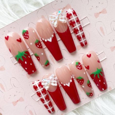 Push On Nails, Cute Press On Nail Designs, Orange Design Nails, Nails Press On, Uñas Press On, Strawberry Nails Designs, Cute Press On Nails, Strawberry Nail Art, Strawberry Nails