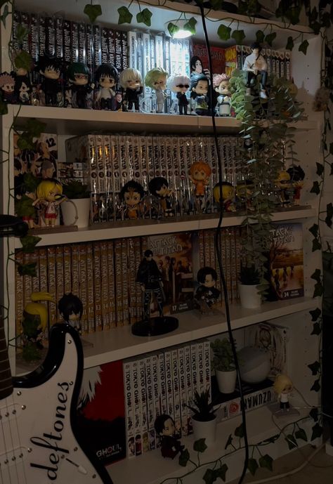 #manga #mangashelf #anime #roomtour #roominspo #room Grunge Anime Room, Anime Grunge Room, Anime Themed Room, Manga Room Decor, Manga Display, Anime Room Aesthetic, Grunge Bedroom Aesthetic, Manga Shelves, Manga Room