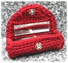 Crochet Lipstick Holder Pattern Free, Crochet Lipstick Holder, Crochet Lipstick, Crochet Heart Blanket, Lipstick Box, Yarn Organization, Heart Blanket, Crochet Case, Lip Balm Holder