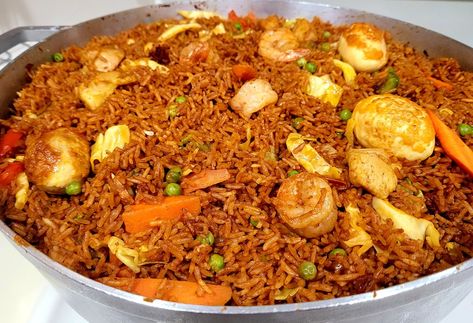 Dakty4you Tv - Assorted jollof perfect for easter. Assorted Jollof Rice, Jollof Recipe, Jollof Rice Recipe, Eggs Tomato, Small Chops, African Recipes Nigerian Food, West African Food, Nigerian Recipes, Rice Chicken