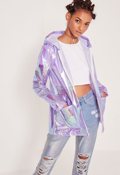 Trendy Ways to Wear a Rain Coat - Outfit Ideas HQ Holographic Fashion, Rain Mac, Raincoat Outfit, Mens Raincoat, Space Fashion, Long Rain Coat, Purple Coat, Yellow Raincoat, Coat Outfit