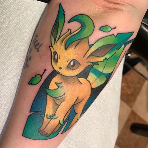 Leafeon Tattoo, Cute Leafeon, Spin Tattoo, Eevee Tattoo, Slytherin Tattoo, Flareon Pokemon, Nintendo Tattoo, Pokemon Tattoos, Gamer Tattoos