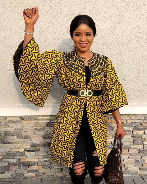 Ankara Kimono Style, Kimono Styles, Ankara Kimono, Moda Kimono, Kitenge Dress, Kitenge Designs, Ankara Jackets, Trendy Ankara Styles, Mode Kimono