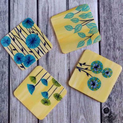 Hand Painted Tea Coasters, Tea Costers Design Diy, Coffee Coasters Diy, Handpainted Coasters Ideas, Tea Costers Painting, Hand Painted Coasters Square, Costers Diy Paint, Hand Painted Coaster Ideas, Coaster Design Ideas Painted