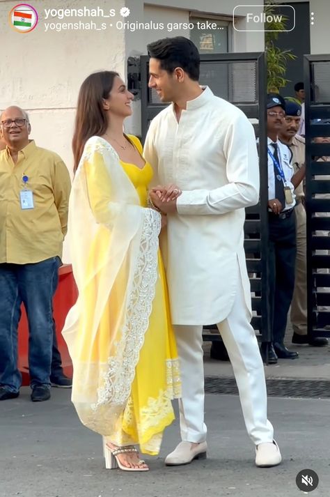 Siddharth Malhotra Wedding, Harry Styles Photoshoot, Siddharth Malhotra, Something Just Like This, Sidharth Malhotra, Indian Bride Outfits, Couple Romance, Bollywood Outfits, Coordinating Outfits