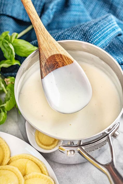 Bechemel Sauce, Gourmet Mac And Cheese, Bechamel Sauce Recipe, The Stay At Home Chef, Béchamel Sauce, French Sauces, Stay At Home Chef, White Sauce Recipes, Bechamel Sauce