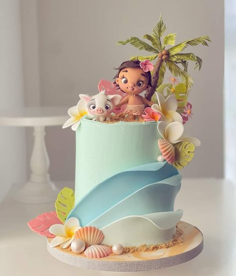 Mohana Cake, Moana Cake Design, Baby Moana Cake, Moana Birthday Party Cake, Moana Birthday Decorations, Moana Birthday Cake, Lilo And Stitch Cake, Moana Birthday Party Theme, Moana Theme Birthday