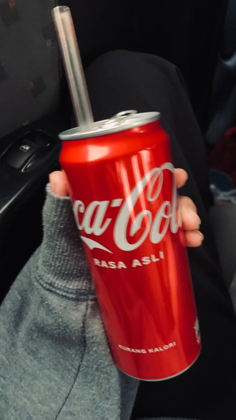 Coca Cola Can, Vanilla Coke, Beautiful Scenery Pictures, Food Style, Diy Activities, Health Food, Coca Cola, Fun Things To Do, Yummy Food