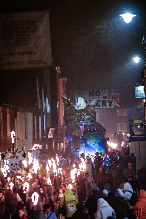 Lewes Bonfire Night, Gunpowder Plot, Bonfire Night, Fireworks