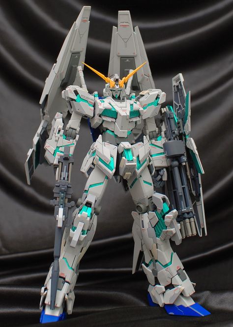 Gundam Unicorn Awakening ver. MG 1:100 scale Gundam Robots, Gundam Toys, Middle Earth Art, Unicorn Gundam, Gundam Custom Build, Arte Robot, Arte Cyberpunk, Gunpla Custom, Frame Arms Girl