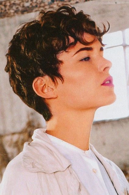 Curly Pixie Bangs, Pixie Curly Hairstyles For Women, Pixie With Perm, Boycut Curly Hairstyle Woman, Shaggy Pixie Curly Hair, Very Short Haircuts For Curly Hair, Shaggy Pixie Wavy Hair, Women’s Short Curly Haircut, Curly Boycut For Women