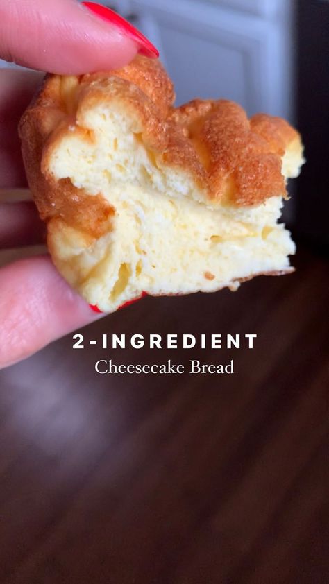 2 Ingredients Cheesecake Bread, 2 Ingredient Yogurt Cake, Recipes For Lots Of Eggs, 2 Ingredient Yogurt Bread, Keto Yogurt Bread, 2 Ingredient Cheesecake Bread, Egg White Bread 2 Ingredient, Easy Greek Yogurt Recipes, What To Make With Egg Whites