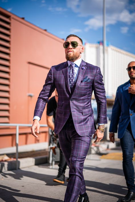 Conor Mcgregor Suit, Mcgregor Suits, Gentleman Style Outfits, Conor Mcgregor Style, Connor Mcgregor, Best Fragrance For Men, Conor Mcgregor, Best Fragrances, Men’s Suits