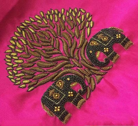 Machi Work Blouse, Menswear Embroidery, Machi Work, Peacock Embroidery Designs, Aari Design, Gold Work Embroidery, Birds Embroidery Designs, Hand Beaded Embroidery, Diy Embroidery Designs