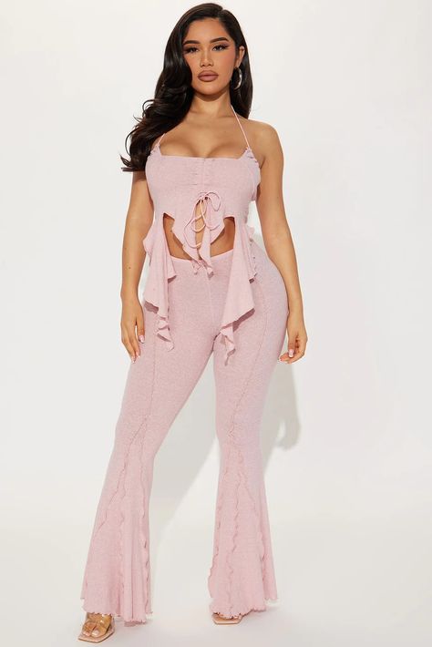 Janet Guzman, Free Dresses, Swimming Outfit, Future Lifestyle, Flare Leg Pants, For Your Love, Pant Set, Pink And Black, Pink Fashion