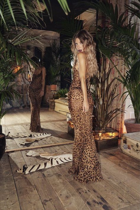 86e8f7ab32cfd12577bc2619bc635690desc53202478ri Macan Tutul, Leopard Maxi Dress, Leopard Print Maxi Dress, Hot Wheel, Bodycon Maxi Dresses, Leopard Dress, Leopard Print Dress, Dress Picture, Dress Cuts