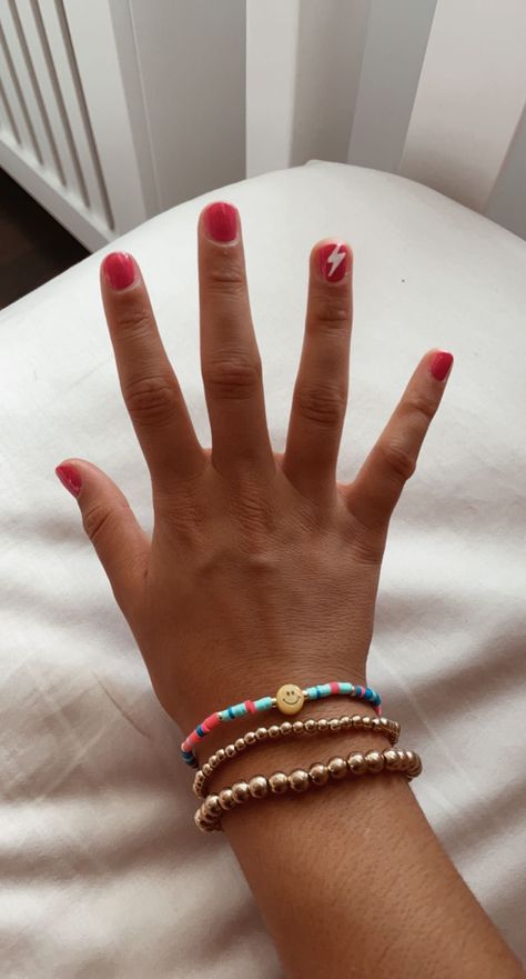 preppy, lightning bolt, pink nails, preppg nails, nails, bracletes, preppy bracletes Preppy Nails Lightning Bolt, Red Nails With Lighting Bolt, Gel Nails Preppy, Preppy Gel Nails, Preppy Winter Nails, Nails With Lightning Bolt, Short Preppy Nails, Preppy Short Nails, Preppy Pink Nails