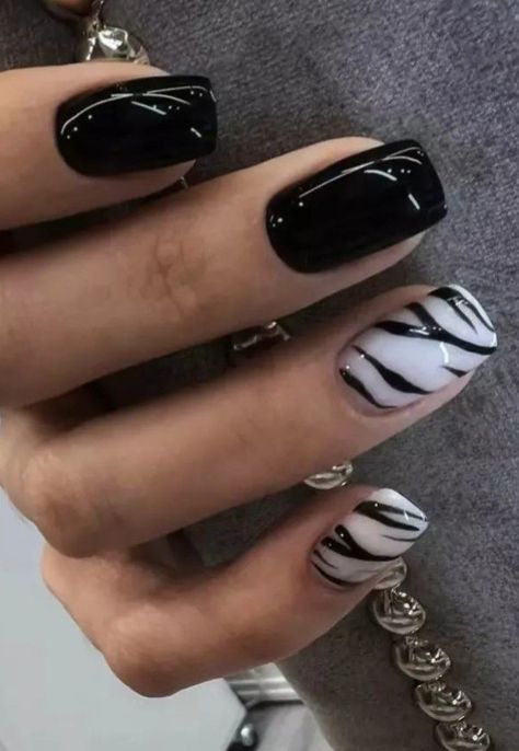 Fall Eye Makeup, Manicure Nail Designs, Beige Nails, Nail Nail, Short Nail Designs, Fancy Dress Design, French Manicure, Toe Designs, Korean Makeup