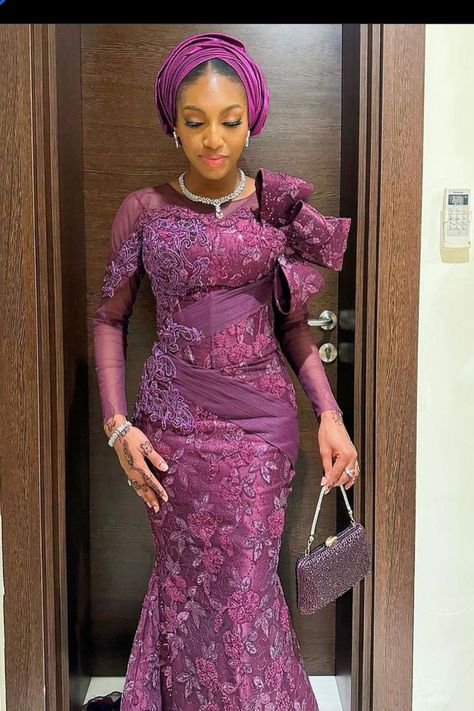 Who is ready to find out what the latest Aso Ebi styles 2023 for ladies look like? What colors and cuts are in trend for these stunning style? How to replicate these chic outfits for a special occasion? If you are, then follow my advice!! Visit our page for more styles. Lace Skirt And Blouse Nigerian Latest, Asoebi Dress Styles, Latest Lace Gown Styles Aso Ebi, Lace Gown Styles Aso Ebi, Lace Gown Styles Nigerian, Tops Ankara, Asoebi Dress, Ankara Asoebi, Latest Lace Styles