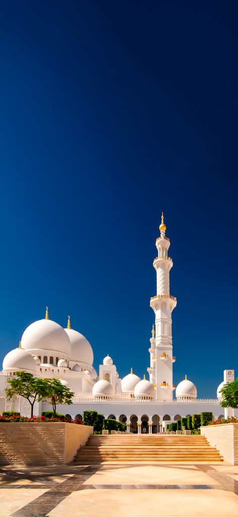 Sheikh Zayed Grand Mosque (Abu Dhabi) | Depth Effect - Wallpapers Central Iphone Wallpaper High Quality, Mecca Masjid, Architecture Photography Buildings, Medina Mosque, Arsitektur Masjid, Mosque Art, Sheikh Zayed Grand Mosque, Mosque Architecture, Mecca Wallpaper