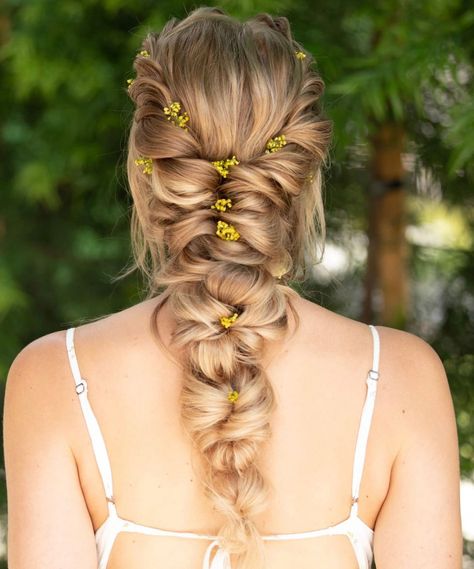 Learn how to create this beautiful ethereal braid with Stephanie Brinkerhoff (Hair and Makeup by Steph). This romantic, boho-braid style is perfect for proms, weddings, and festivals! Flower Hairstyles Braid, Ethereal Braid Hairstyles, Ethereal Braids, Braid With Flowers, Bridesmaid Braid, Braided Wedding Hair, Bridal Hair Braid, Wedding Braid Hairstyles, Wedding Braid