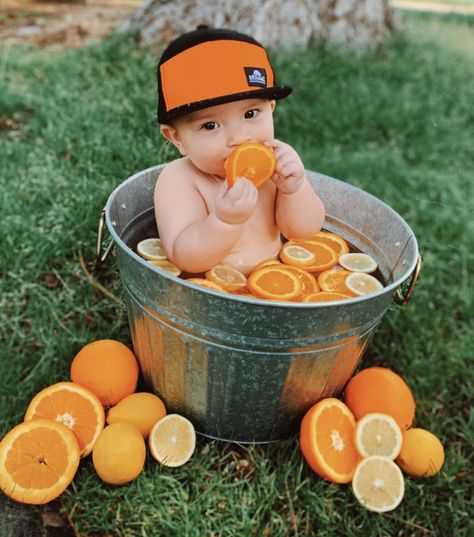 Fruit Bath Photoshoot Baby Boy, 6 Month Photoshoot Boy, Summer Baby Pictures, Summer Baby Photos, 6 Month Baby Picture Ideas Boy, Baby Milk Bath, Milk Bath Photos, Milk Baths, Fall Baby Pictures