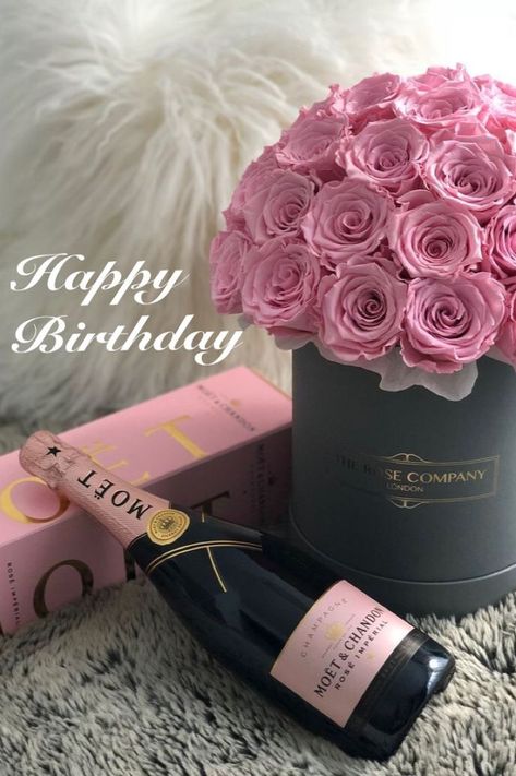 Moet Chandon Aesthetic, Black White And Pink Aesthetic, Roses For Birthday, Rose Box Gift, Flowers And Wine, Box Of Roses, Happy Birthday Bouquet, Happy Birthday Flowers, Happy Birthday Flowers Wishes