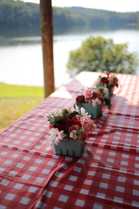 Berry Sweet Table Decor, Berry Sweet One Centerpieces, Berry First Birthday Flower Arrangement, Strawberry Themed Tablescape, Strawberry Tea Party Ideas, Strawberry 1st Birthday Party Food, Strawberry Berry First Birthday, Berry Basket Centerpieces, Very Berry First Birthday Decor