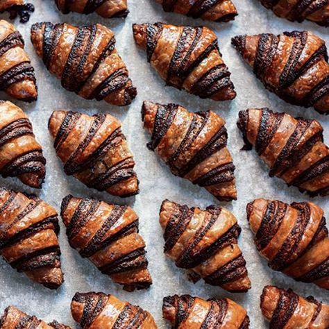 Chocolate Rugelach Recipe, Chocolate Marble Loaf Cake, Breads Bakery, Chocolate Rugelach, Rugelach Recipe, Babka Recipe, Baking Cookbooks, Chocolate Babka, Baking Science