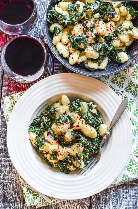 Vegan Gnocchi, Vegan Dinner Party, Sautéed Kale, Garlic Kale, Salad Kale, Sauteed Kale, Vegan Entree, Vegan Pasta Recipes, Kale Recipes