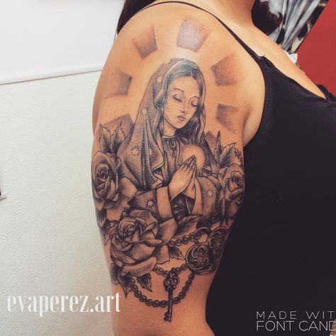 Virgin Mary Shoulder Tattoo, Virgin Mary Tattoo Shoulder, Virgin Mary Praying Tattoo, Virgin Mary Back Tattoo Women, Virgin Mary Tattoo For Women, Mother Mary Tattoos, Betty Boop Tattoos, Virgin Mary Tattoo, Mary Tattoo