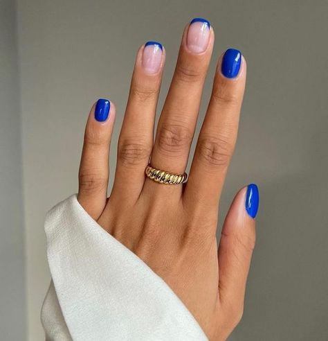 Blue Gel Nails, Unghie Sfumate, Nagel Tips, Smink Inspiration, Minimal Nails, Casual Nails, Blue Nail Designs, Cute Gel Nails, Nail Swag