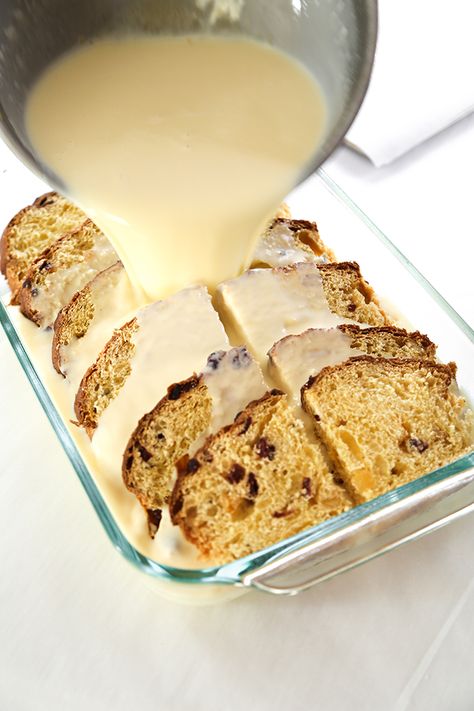 Panettone Baked French Toast Panatone Bread, Panettone French Toast, French Toast Bake Recipe, Baked French Toast, Holiday Breakfast, French Toast Bake, French Toast Casserole, French Toast Recipe, Christmas Breakfast