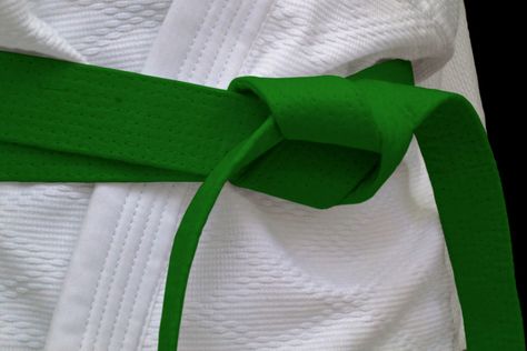 Kung Fu Belts, Karate Kumite, Zoro Cosplay, Taekwondo Belts, Taekwondo Girl, Martial Arts Belts, Karate Belt, Martial Arts Instructor, Bo Staff