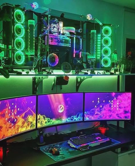 Wall Mounted Pc, Pc Gaming Desk, Dream Setup, Small Game Rooms, Best Gaming Setup, Computer Gaming Room, Pc Build, Pc Gaming Setup, Gaming Room Setup