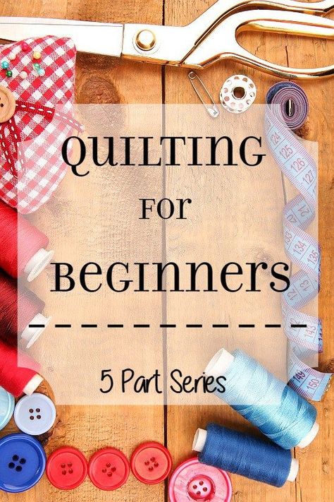 Quilting for Beginners: Make beautiful DIY quilts even if you're a quilting or sewing newbie. A tutorial and tip guide for making a quilt from start to finish. Quilting for Beginners teaches newbies how to quilt from the basics, start to finish. This 5 part series walks you through each step of quilt making. Making A Quilt, Beginning Quilting, How To Quilt, Quilt Tutorial, Crazy Quilting, Beginner Sewing Projects Easy, Diy Quilt, Quilting For Beginners, Quilting Techniques