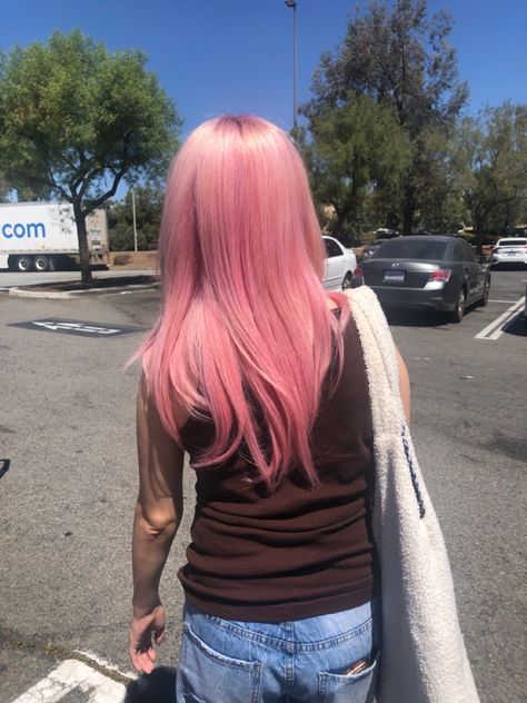 Pale Skin Pink Hair, Light Pink Hair Ideas, Pink Roots Blonde Hair, Pink Hair Women, Lesbian Haircut Long, Muted Pink Hair, Ash Pink Hair, Medium Pink Hair, Fluttershy Hair