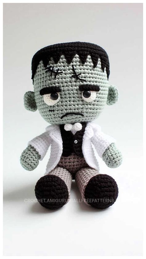 Amigurumi Frankenstein Crochet Free Pattern - Amigurumi Crochet Frankenstein Pattern Free, Frankenstein Crochet, Crochet Frankenstein, Free Crochet Amigurumi Patterns, Crochet Amigurumi Patterns, Free Crochet Amigurumi, Crochet Halloween, Halloween Crochet Patterns, Step By Step Crochet