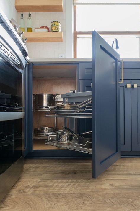 Kitchen Pull Out Corner Cabinets, Pots And Pans Storage Corner Cabinet, Pots And Pans Corner Cabinet, Corner Cabinet Pots And Pans Storage, Blind Corner Cabinet Pull Out, Corner Cabinet Pull Out, Cabinet Pull Outs, Cabinet Pullouts, Blind Corner Cabinet Solutions