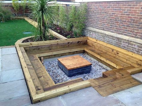 Sleeper Fire Pit, Decking Fire Pit Ideas, Diy Sunken Fire Pit With Seating, Rustic Fire Pit Ideas Backyard, Rustic Fire Pit Ideas, Fireplace Backyard, Rustic Fire Pit, Fire Pit Ideas Backyard, Outdoor Fire Pit Seating