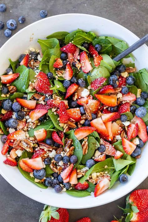 This berry salad is the perfect side dish or quick weeknight dinner with your favorite protein. Made with fresh berries and tangy feta cheese! Berry Spinach Salad, Homemade Spaghetti Meat Sauce, Spinach Feta Salad, Stone Fruit Salad, Strawberry Feta, Berry Fruit Salad, Feta Salad Recipe, Blueberry Salad, Meat Sauce Recipes