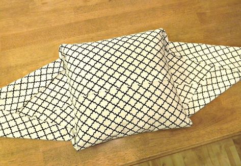 Easiest Pillow Cover Ever 2 Easy No Sew Pillow Covers, Easy Pillow Covers, Sew Pillow Cover, No Sew Pillows, Pillow Covers Diy, Throw Pillow Cover Pattern, Throw Pillow Covers Diy, Family Thoughts, Diy Throws